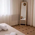 Apartment Sounio Garden Retreat