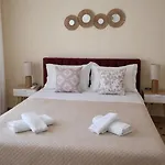 Sounio Garden Retreat Apartment