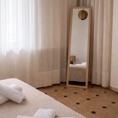 Appartement Sounio Garden Retreat